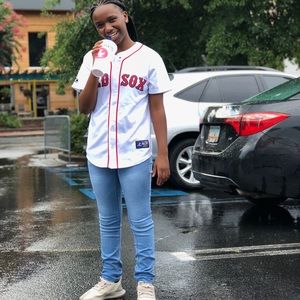 Meet your Posher, Shonisha